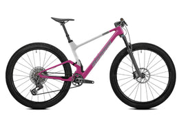 Berria MAKO PRO XT – lenktyninis XC dviratis
